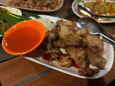 หมูคั่วเกลือ