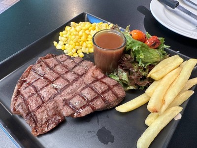 สเต็กเนื้อ