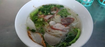 เส้นหมี่น้ำผักบุ้ง
