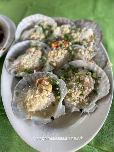 หอยเชลล์นึ่งกระเทียม