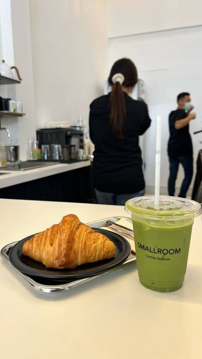 Smallroom coffee roaster สาขาดอนตะโก