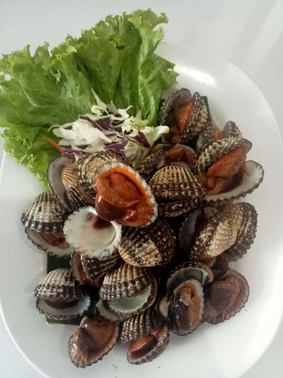 อาหาร หรือ เครื่องดื่ม