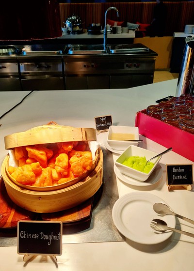 อาหาร หรือ เครื่องดื่ม