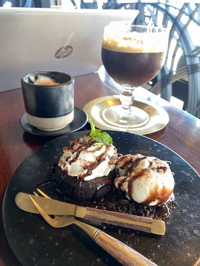 เมนูของร้าน The Black Forest