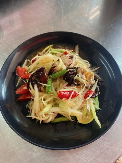 ไก่ทอดเดชา สาขาปั้ม ปตท โพธิ์แก้ว -