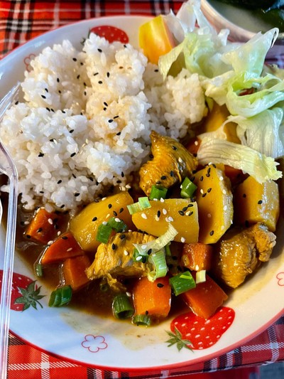 ข้าวแกงกระหรี่ไก่