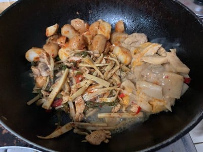 วิธีทำ แกงโละ (ไม่ใช่แกงโฮะ) วิธีทำ แกงโละ (ไม่ใช่แกงโฮะ)