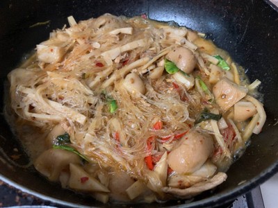 วิธีทำ แกงโละ (ไม่ใช่แกงโฮะ) วิธีทำ แกงโละ (ไม่ใช่แกงโฮะ)