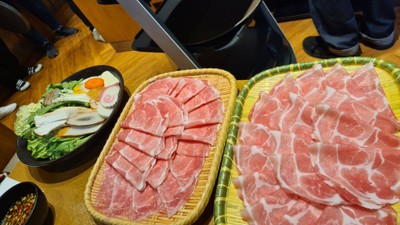 Buta (pork) signature set