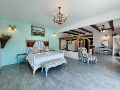 Swiss Valley hip Resort