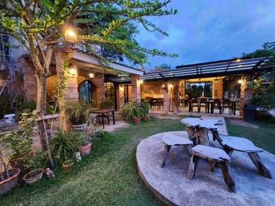 บริเวณโดยรอบ