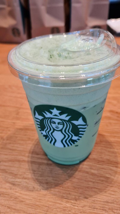 Iced Green Tea Latte