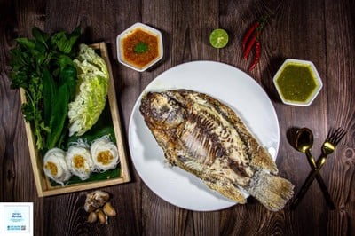 อาหาร หรือ เครื่องดื่ม