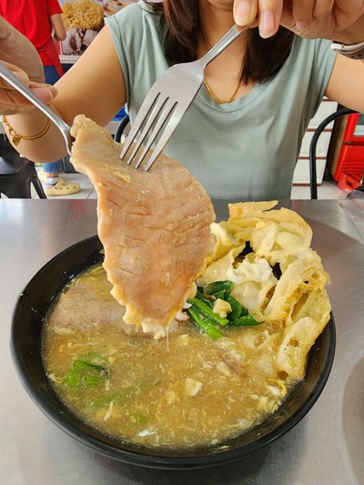 หมูหมักชิ้นโตๆ