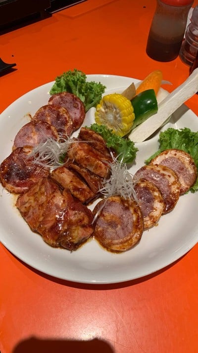 ชุดหมูรวมและหมูสันคอ