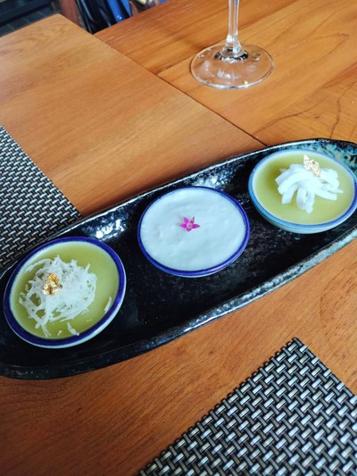 อาหาร หรือ เครื่องดื่ม