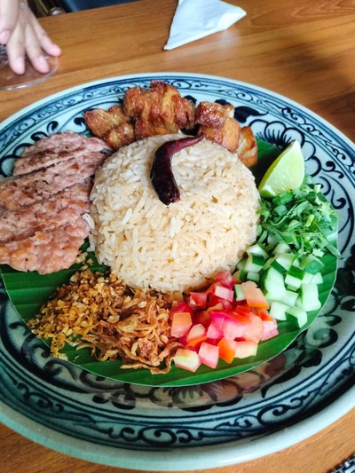 อาหาร หรือ เครื่องดื่ม