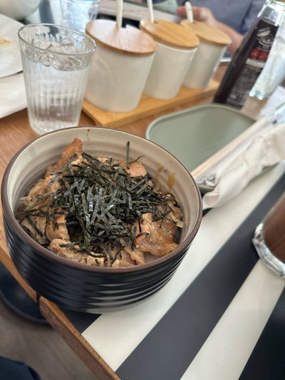 ข้าวหมูสไลด์