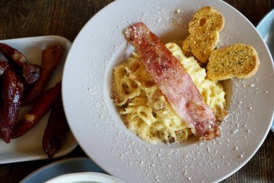 คาร์โบนาร่า