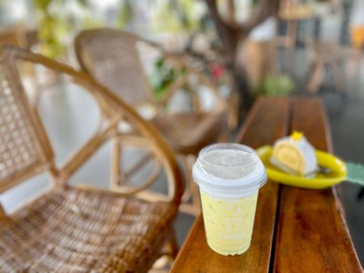 🌽 Iced Corn Milk. (Price 55 Baht.)