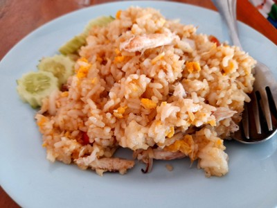 ข้าวผัดปู