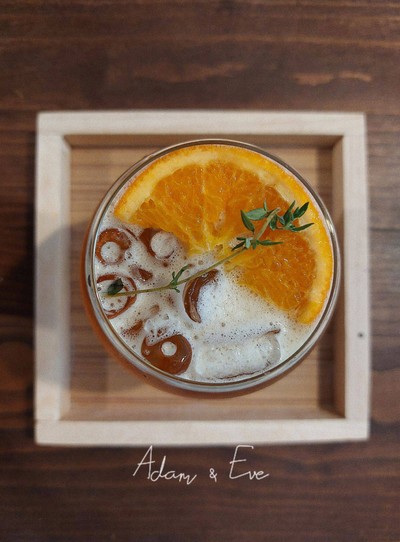 อดัม&อีฟ