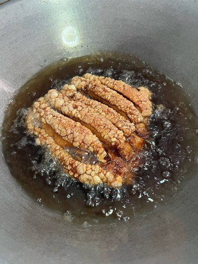 วิธีทำ “หมูกรอบ 2 เวอร์ชั่น”