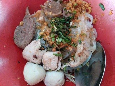 อาหาร หรือ เครื่องดื่ม