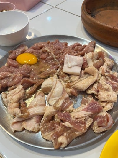 อารียา หมูกระทะ สาขา 5 (จุฬา-บรรทัดทอง) บรรทัดทอง
