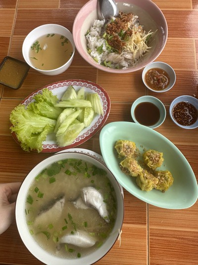 ข้าวต้มปลา