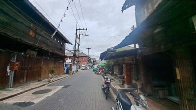 ถนนยมจินดา