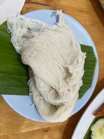ขนมจีน