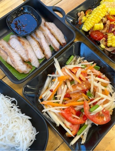 ร้านปิดเแล้วครับ ร้านปิดแล้วครับ