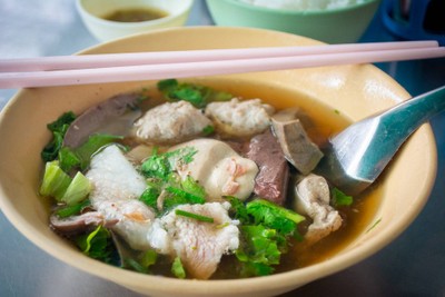 ต้มเลือดหมู