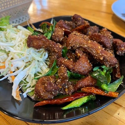 หมูคลุกฝุ่น