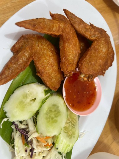 ปีกไก่ทอด