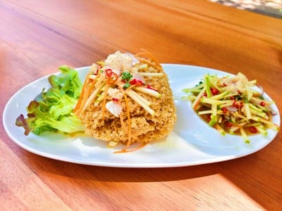 ยำปลาดุกฟู