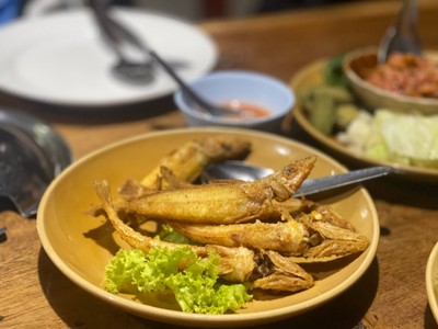 ปลาทรายทอดเกลือ