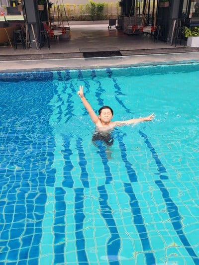 สระว่ายน้ำ/ชายหาด