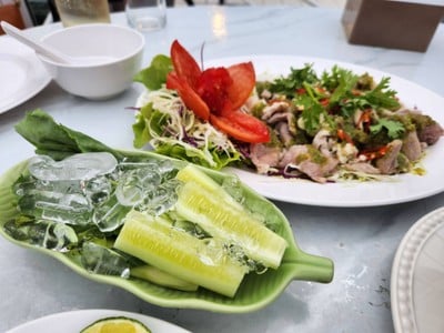 หมูมะนาว သံပုရာဝက်သား