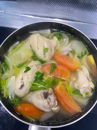 ต้มซุปไก่หัวหอมใหญ่