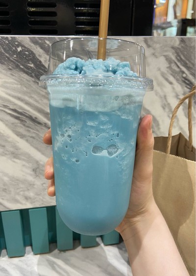 Butterfly pea tea frappuccino