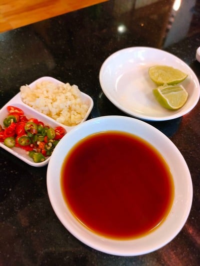 อาหาร หรือ เครื่องดื่ม