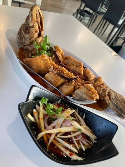 ปลากระพงทอดน้ำปลา