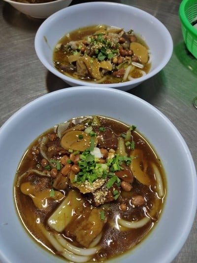 เส้นขนมจีนแห้งเนื้อ