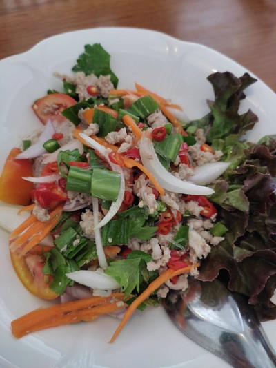 ยำวุ้นเส้น