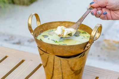 อาหาร หรือ เครื่องดื่ม