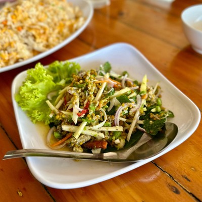 ยำไข่แมงดา