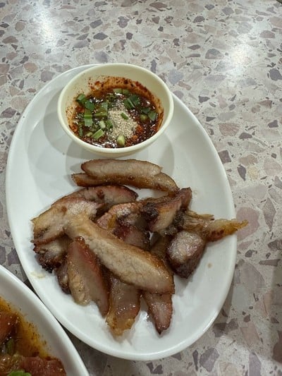 คอหมูย่าง