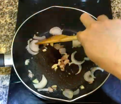 วิธีทำ ข้าวผัดรถไฟ บางคนก็เรียก ข้าวผัดโบราณ